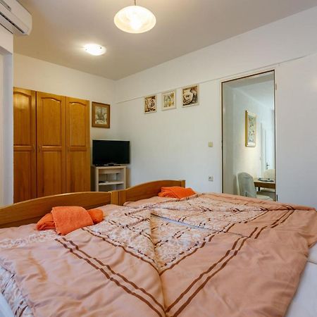 Apartments Villa 7 Crikvenica Buitenkant foto