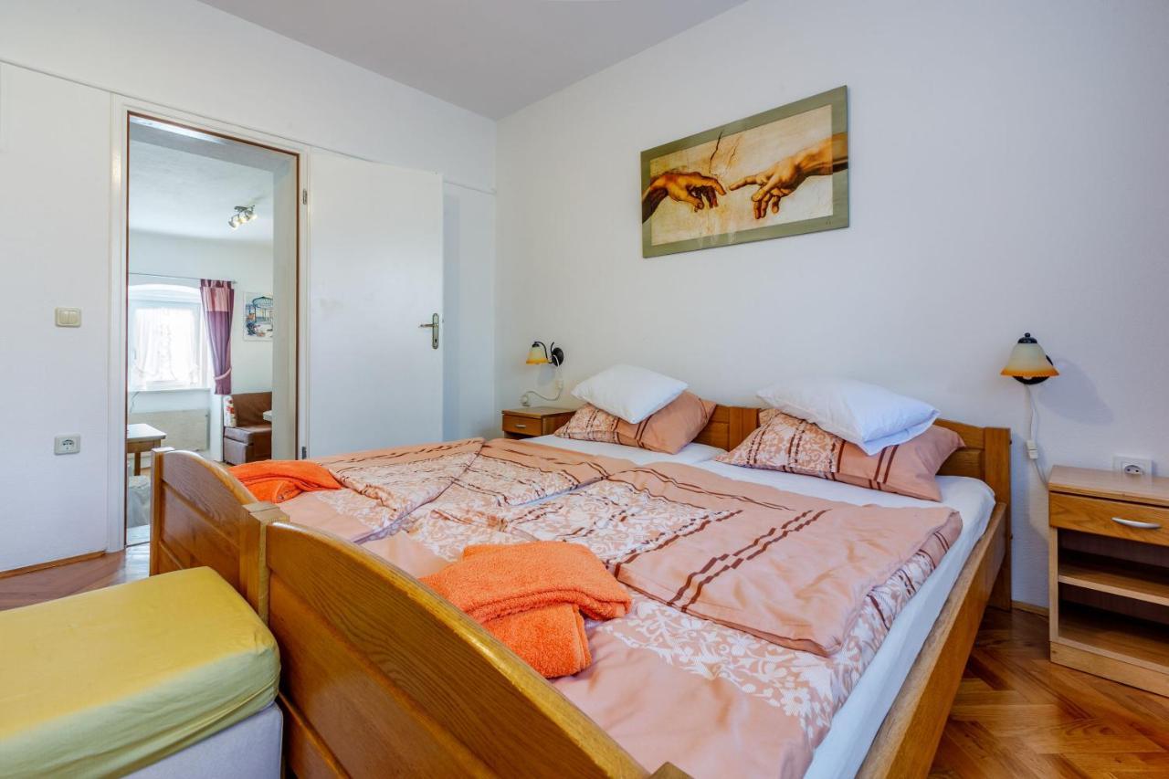 Apartments Villa 7 Crikvenica Buitenkant foto