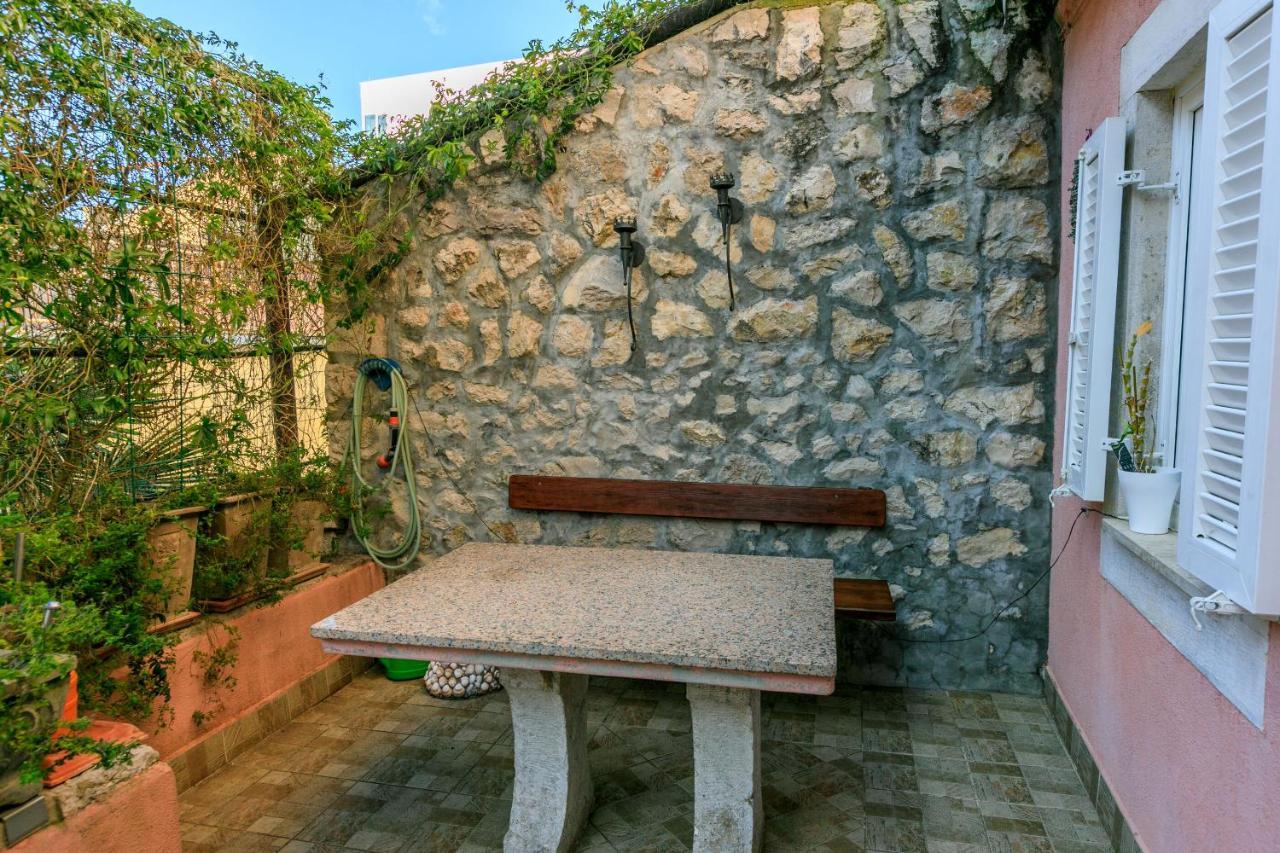 Apartments Villa 7 Crikvenica Buitenkant foto