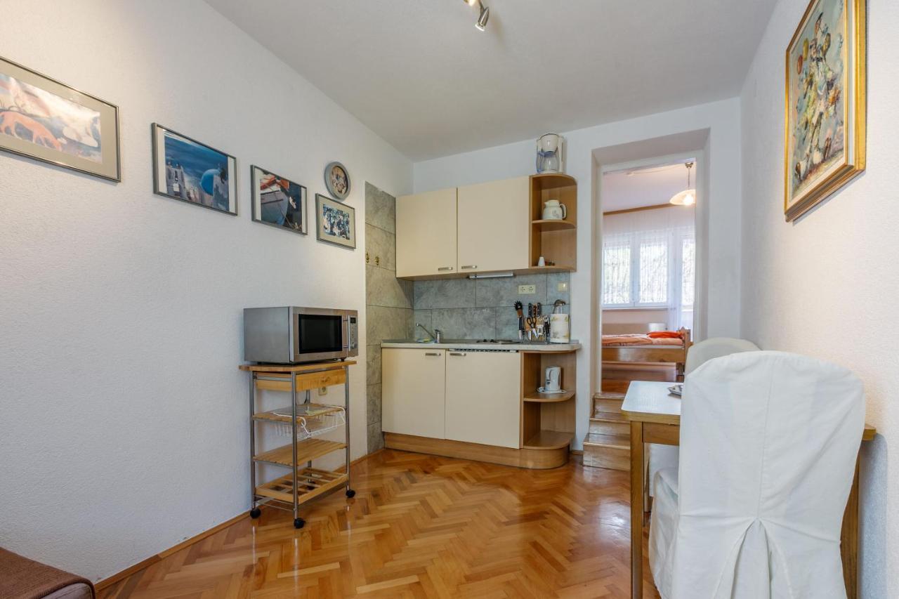 Apartments Villa 7 Crikvenica Buitenkant foto
