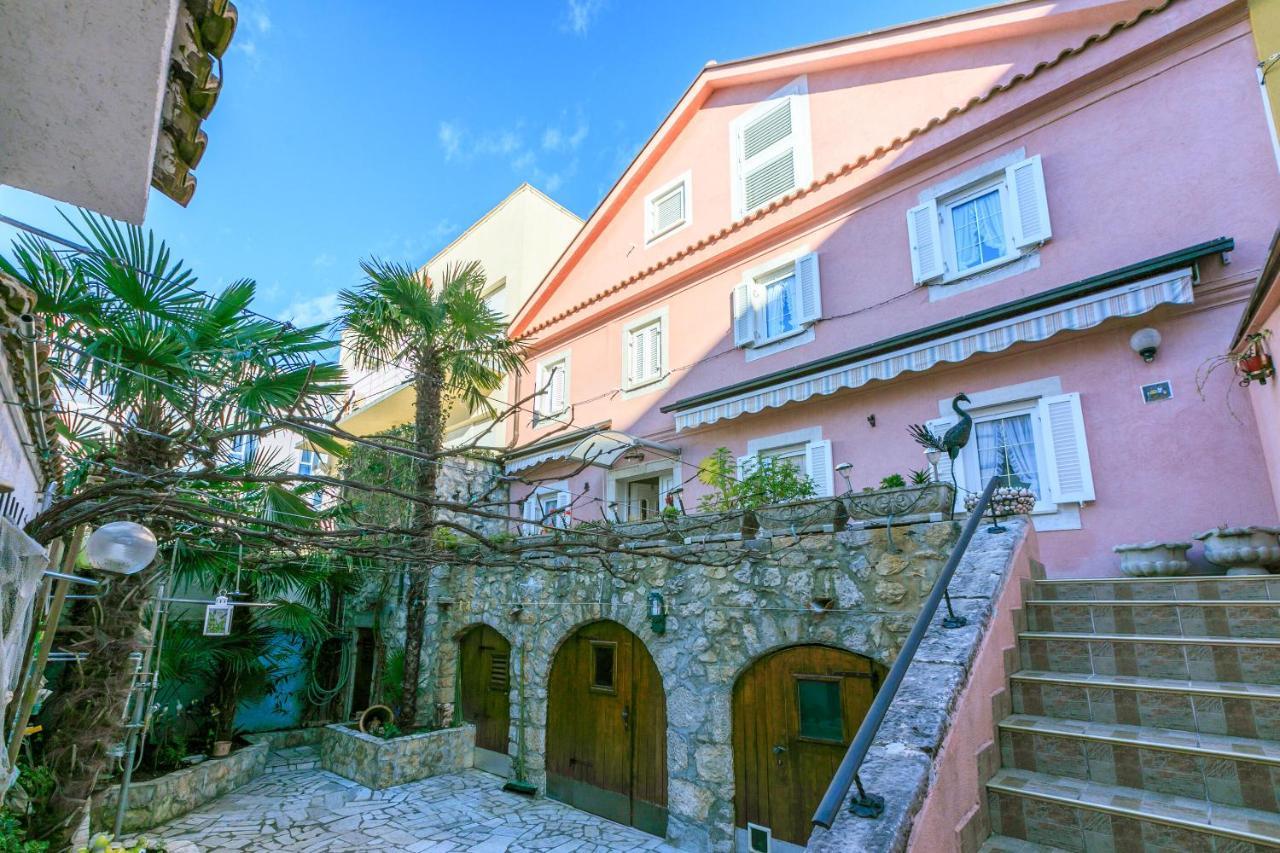 Apartments Villa 7 Crikvenica Buitenkant foto