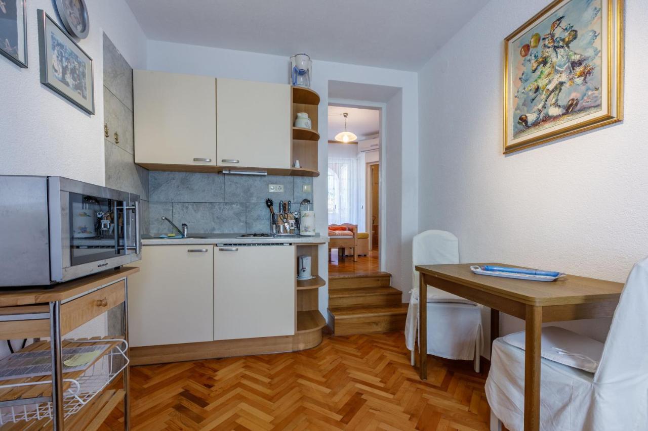 Apartments Villa 7 Crikvenica Buitenkant foto