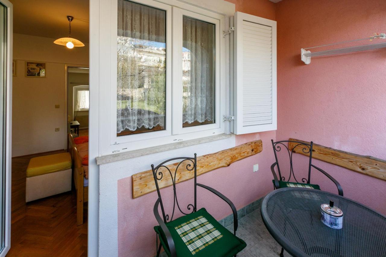 Apartments Villa 7 Crikvenica Buitenkant foto